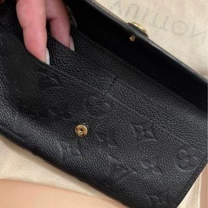 Louis Vuitton Wallet (monogram empreinte leather)